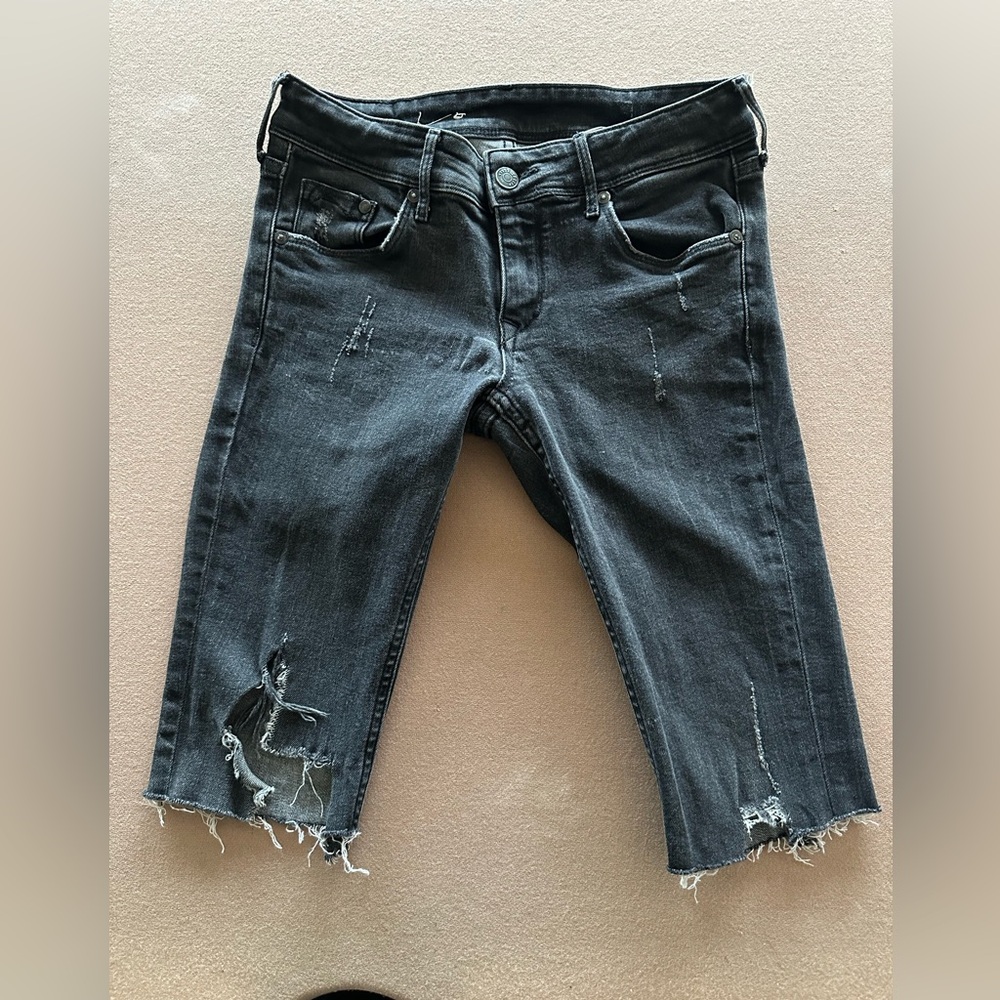 Distressed Gray Women's Jeans